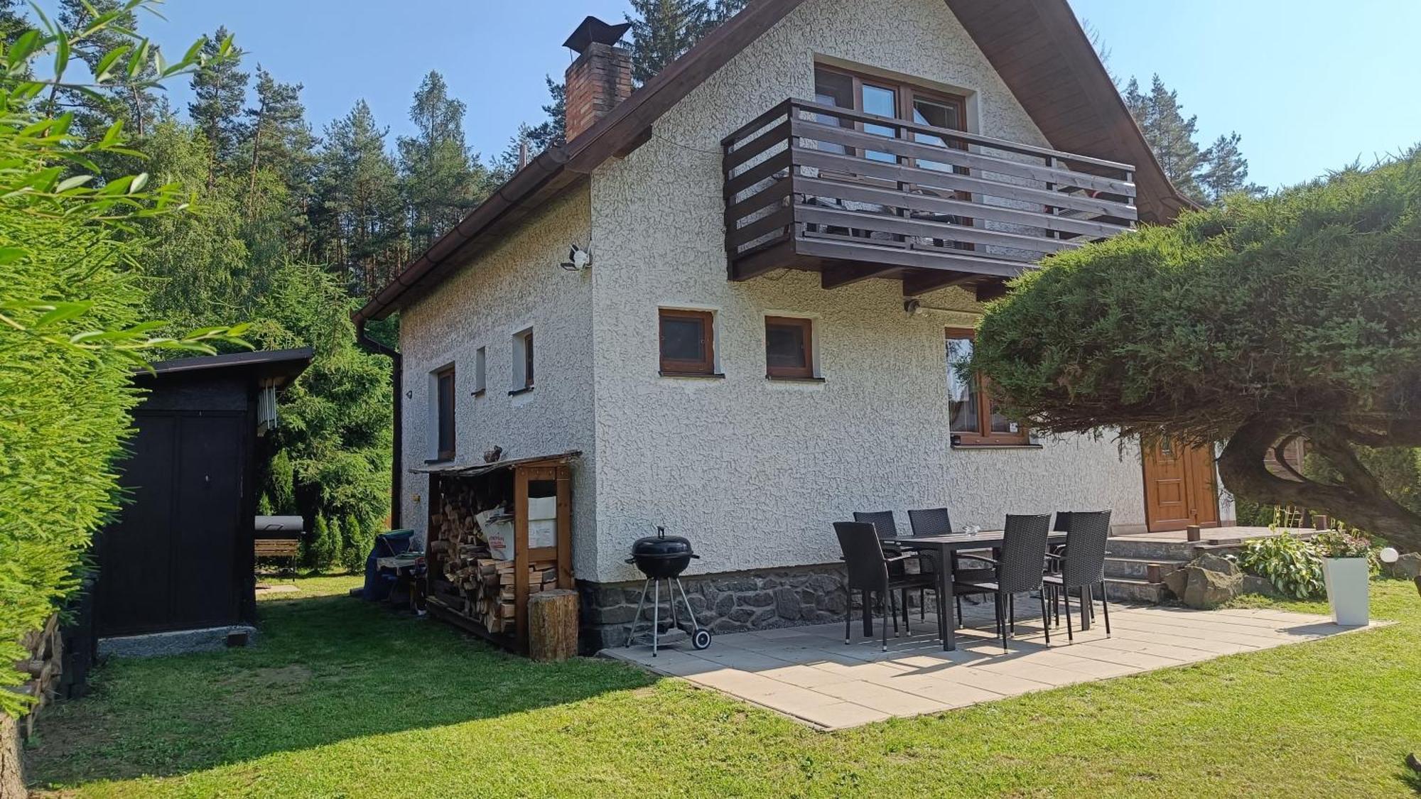 Chata Mareček - v lesní osadě u řeky Lužnice Villa Skalice Exterior foto